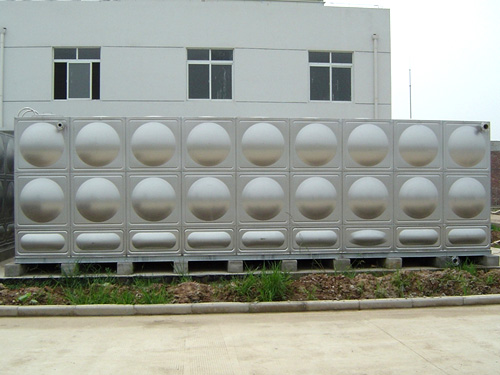 Features of Stainless Steel Factory Water Tanks
