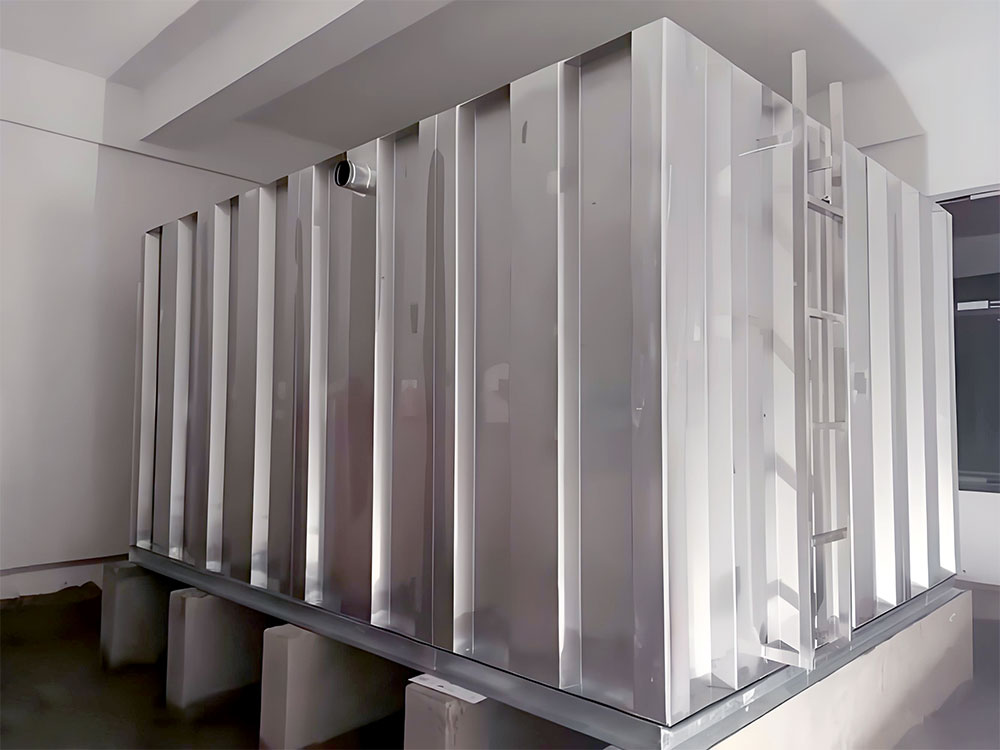 stainless steel ribbed water tank