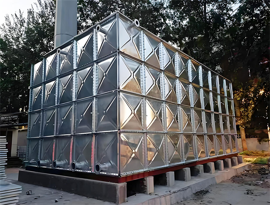 Hot-dip Galvanized Outdoor Water Tank