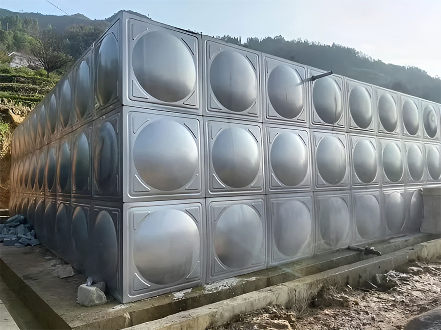 Water Tank Panel Manufacturer with 15 Years of Experience