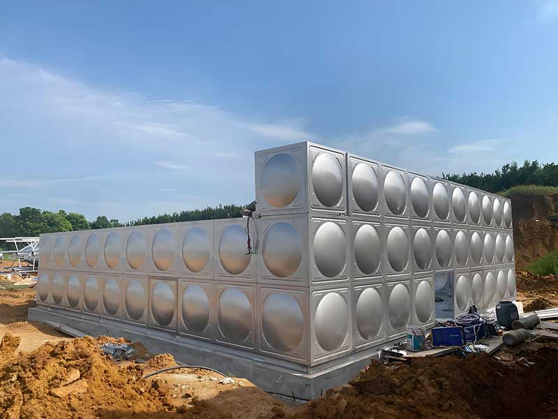 Square Modular Stainless Steel Panel Tank – Industrial & Durable