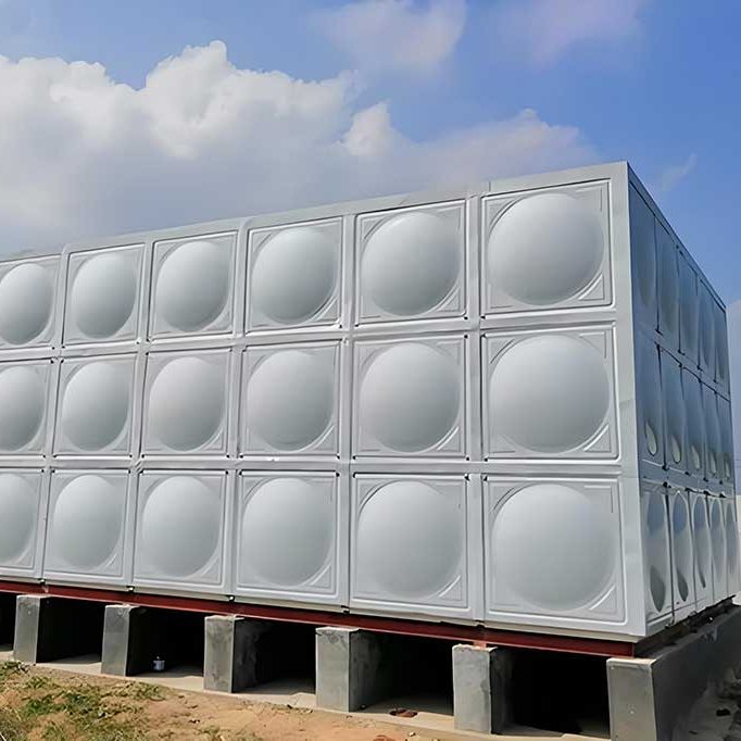Modular Insulated Water Tank Panels