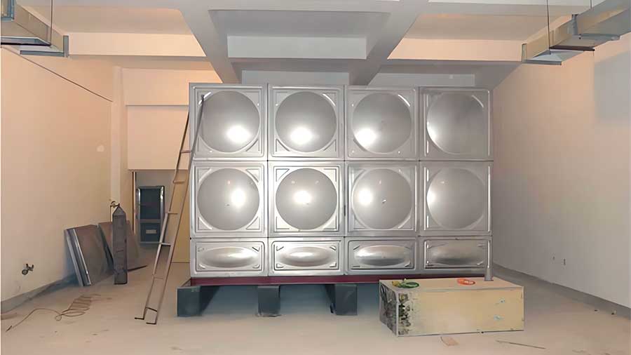 emergency water supply system for buildings