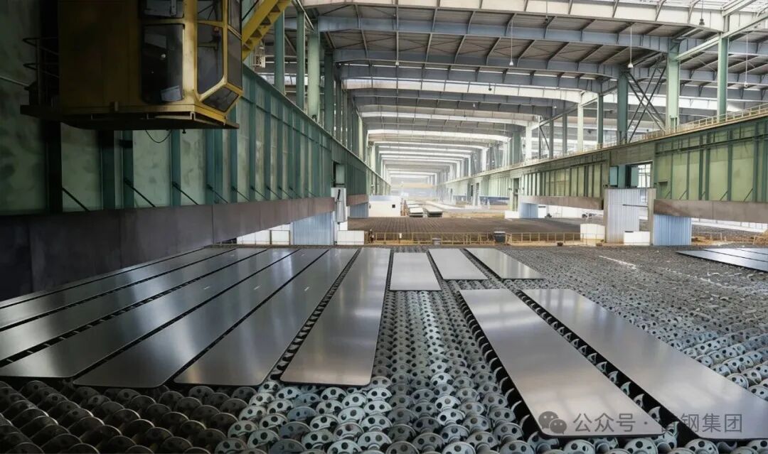 Chinese high-end steel applied in wind power, shipbuilding, aerospace, and new energy equipment manufacturing.