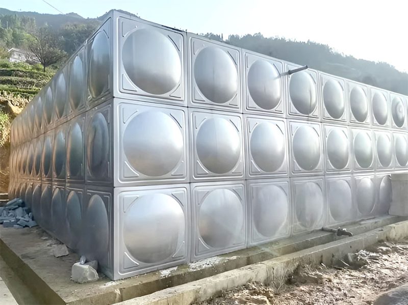 Used in greenhouse and hydroponic systems to ensure clean and stable water quality. Suitable for high-value crops such as strawberries and tomatoes.