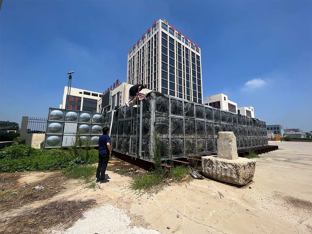 8-Year Follow-Up Inspection of a Hot-Dip Galvanized Water Tank