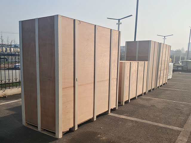 Water Tank Panel Packaging 1
Plywood Box