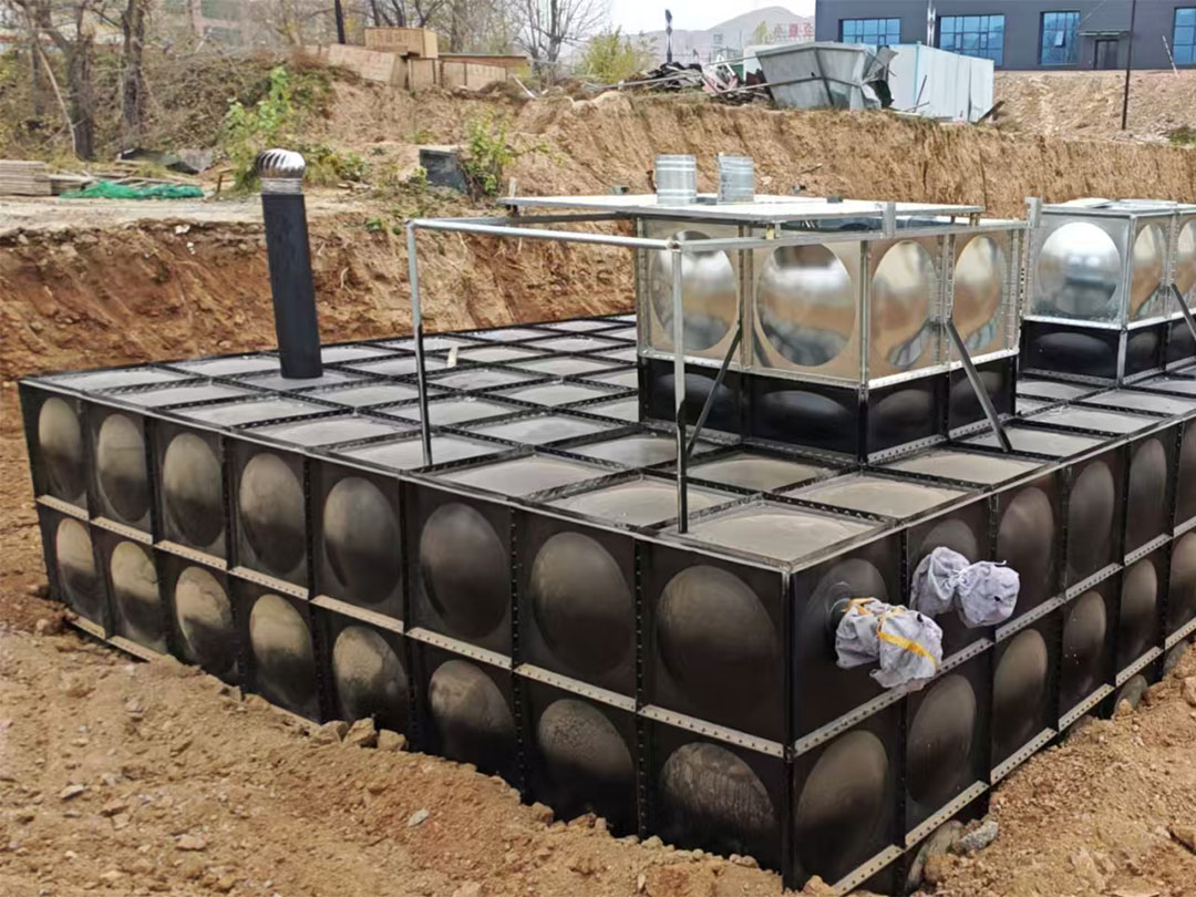 BDF, GSC, and SMC Composite Sectional Water Tanks