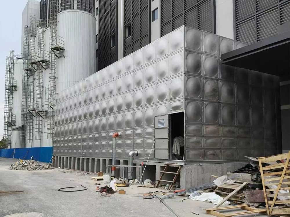 Water Storage Tank for Food and Beverage Factories